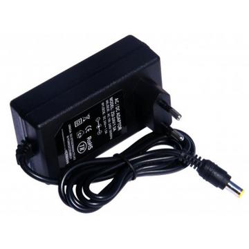 TAP24015T Stabilizált kapcsolóüzemű tápegység 24V 1,5A 5,5x2,1mm