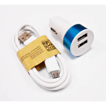 KM0018A Szivargyújtó töltő DUAL USB 2,1A+1A micro USB kábellel