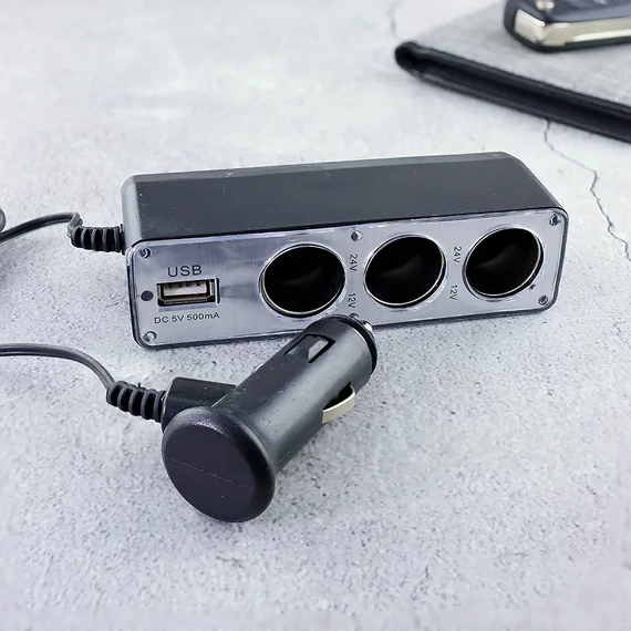Szivargyújtó elosztó, 3 aljzat és USB 500mA Szivargyújtó elosztó, 3 aljzat és USB 500mA
