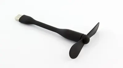 COM0014 Szilikonos USB-s mini ventillátor, fekete színű