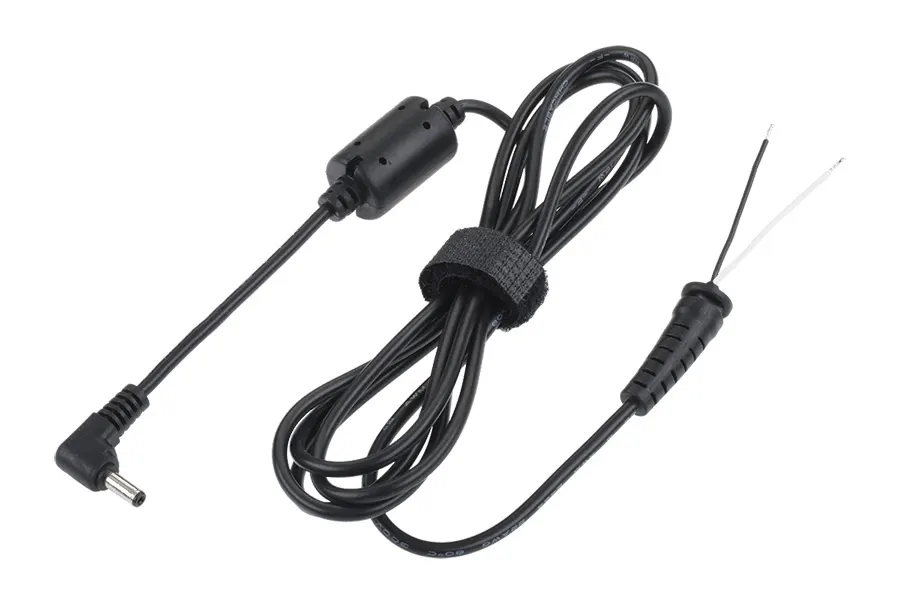 KOM0270 Laptop DC kábel 3,5x1,5mm pipa csatlakozóval