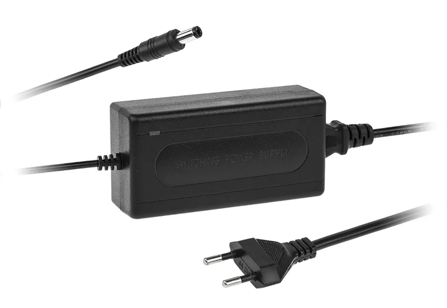 URZ0706 Stabilizált kapcsolóüzemű tápegység 12V 4A 5,5x2,5mm